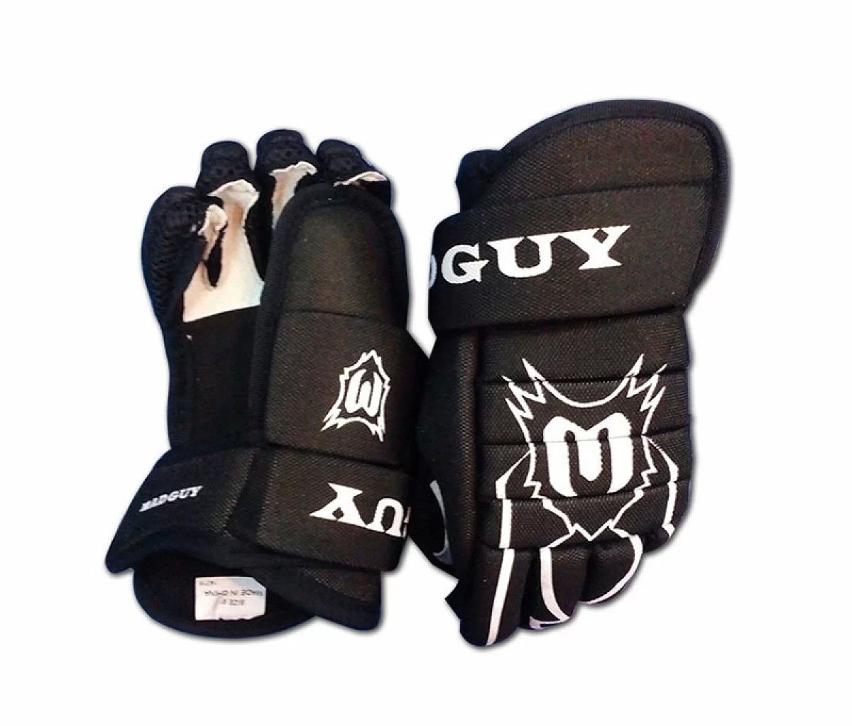 Реальное фото Перчатки игрока Mad Guy Эко Лайн 14" взр черный от магазина СпортСЕ