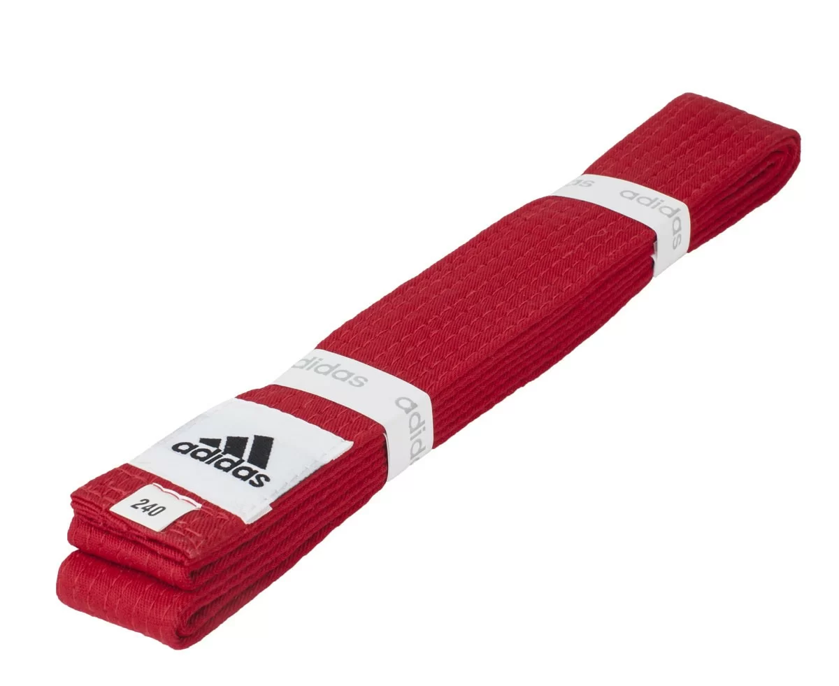 Реальное фото Пояс для единоборств 3 м Adidas Club красный adiB220 от магазина СпортСЕ