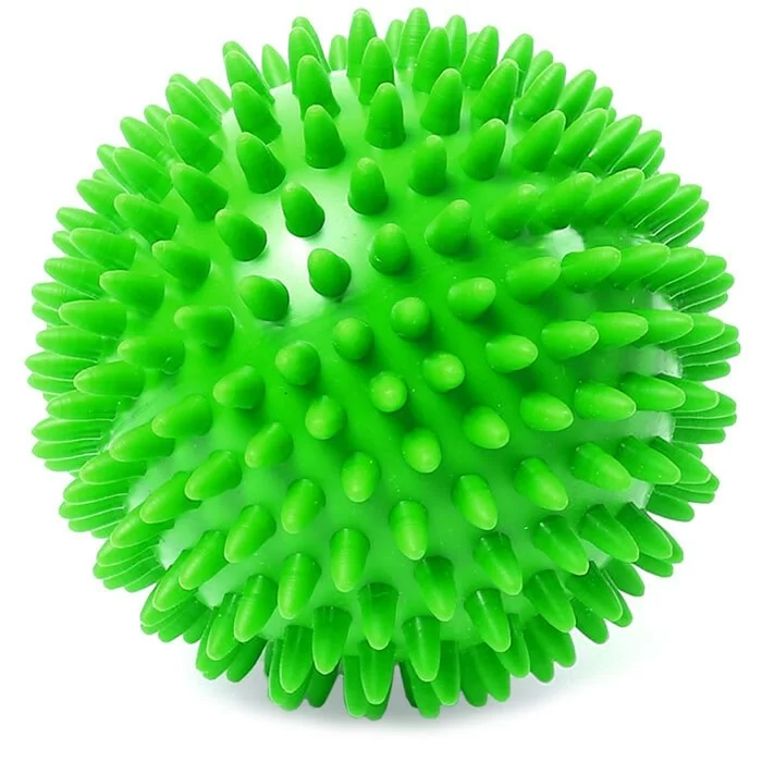 Реальное фото Мяч массажный 6см твердый ПВХ зеленый C33445 от магазина СпортСЕ