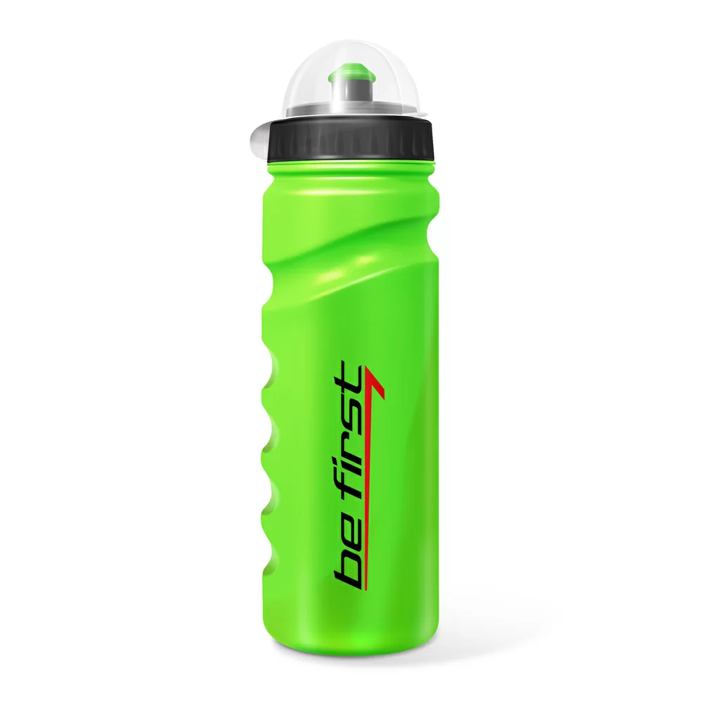 Реальное фото Бутылка для воды Be First 750 мл с крышкой, зеленый 75-green от магазина СпортСЕ